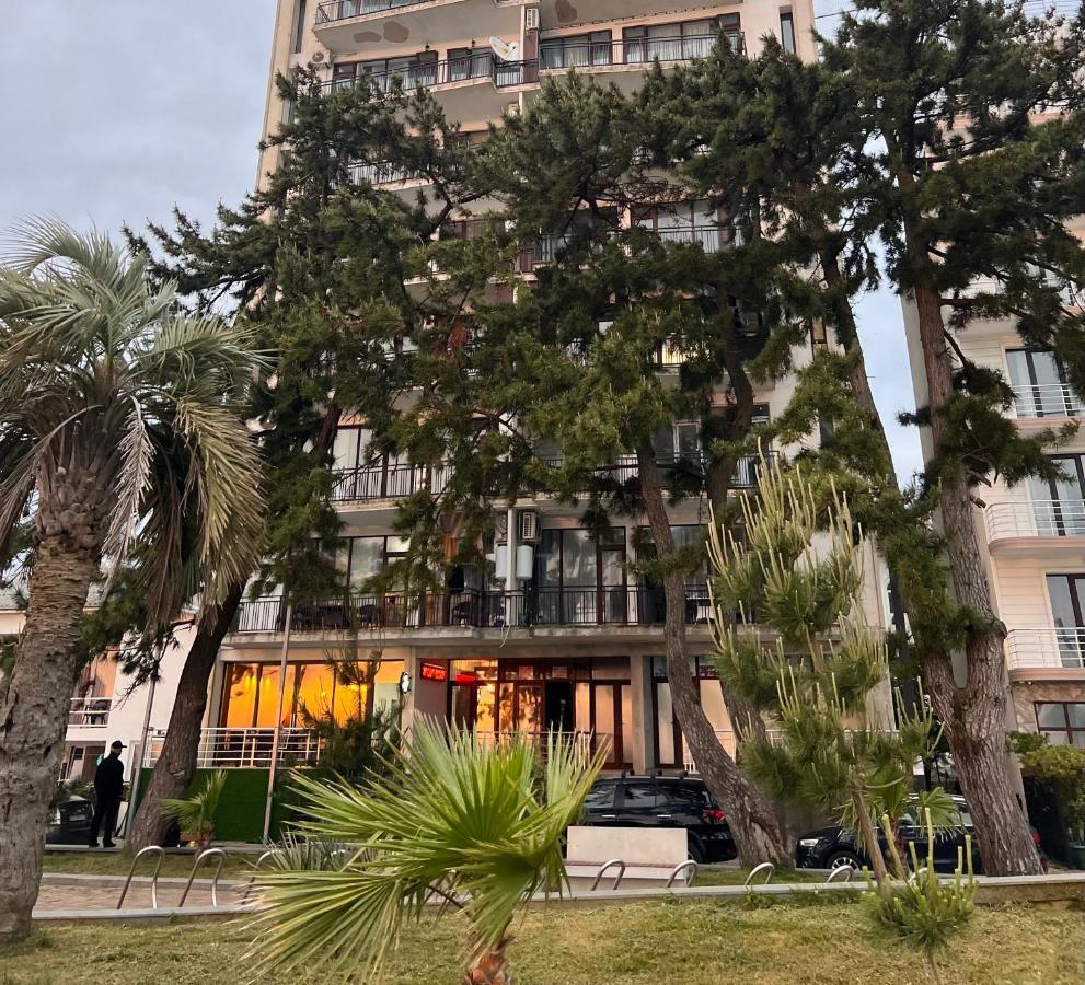 Апартамент От Ольги Kobuleti Exterior foto